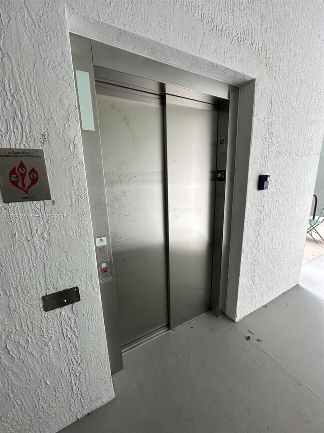 Photo - 3422 NW 5th Ave Unit 203