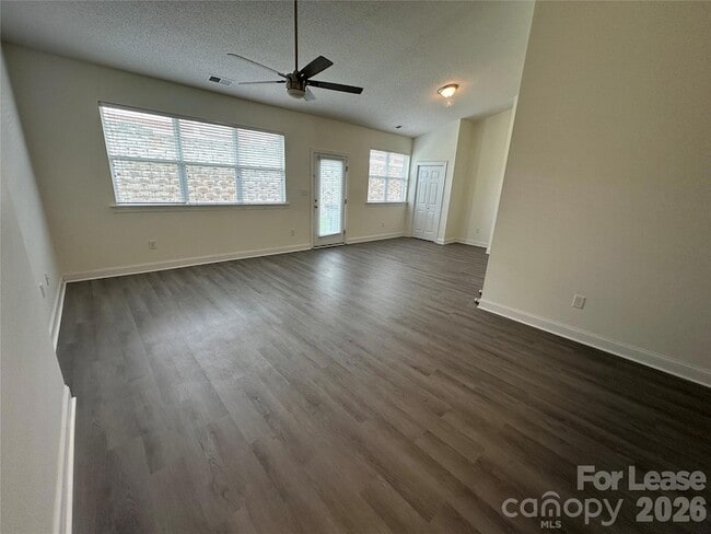 6277 Alyssum Pl