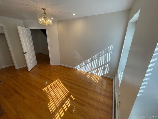 Photo - 21 Vernon Ave Unit 1