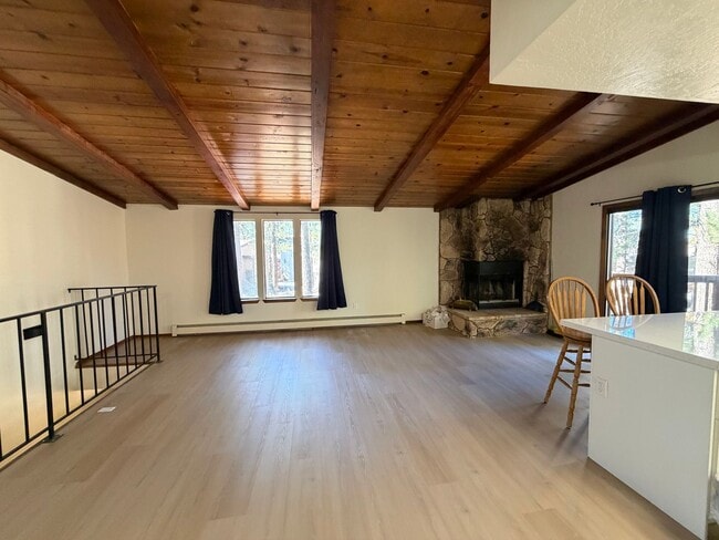 Photo - Tri-Level Lake Village Condo with Upgrades