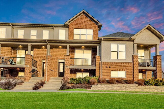 Photo - 478 Woodmoor Dr