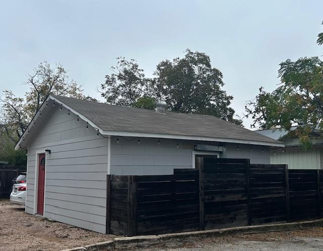 Photo - 704 W 34th St