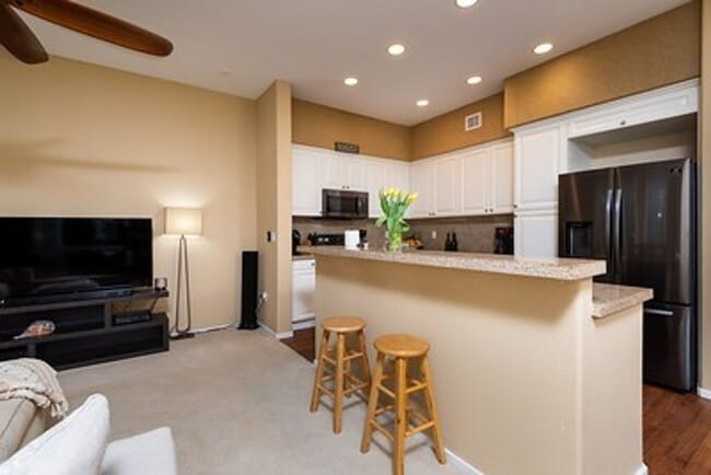 92-1118-1118 Olani St