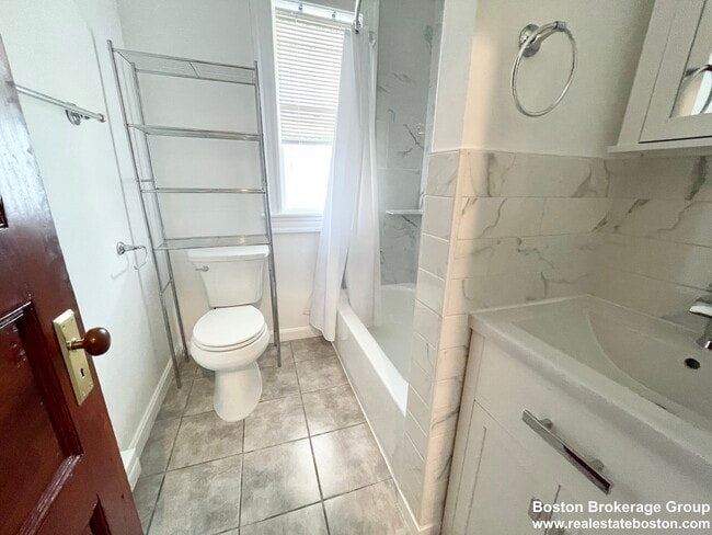 Photo - 18 Romsey St