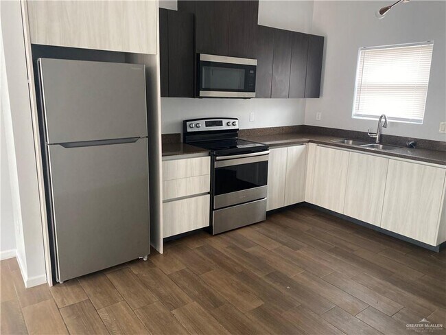 Photo - 11 Luz Divina St Unit 2