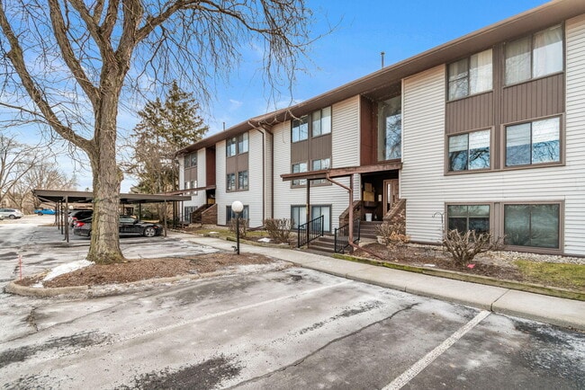 Photo - 730 Cliffs Dr Unit 303A