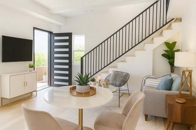 Photo - 3332 Madera Ave