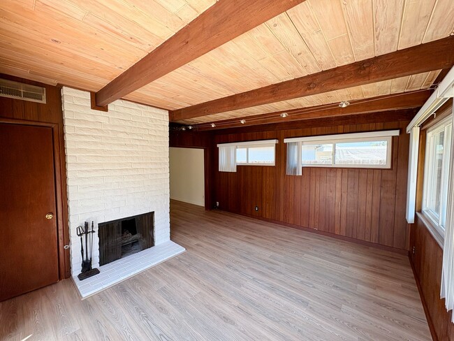 Photo - Single Story Home In The Heart of Clairemont