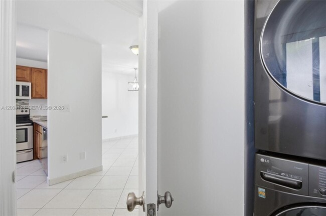 Photo - 17530 SW 139th Ct