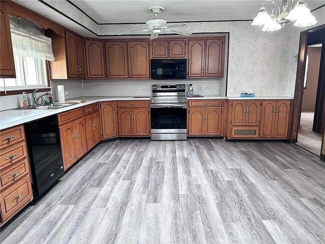 Photo - 3709 Fairview St