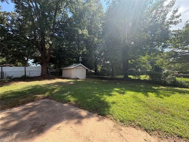 1633 Slate Rd