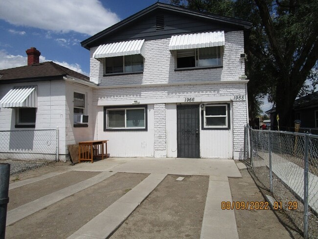 Building Photo - Downtown Sparks
