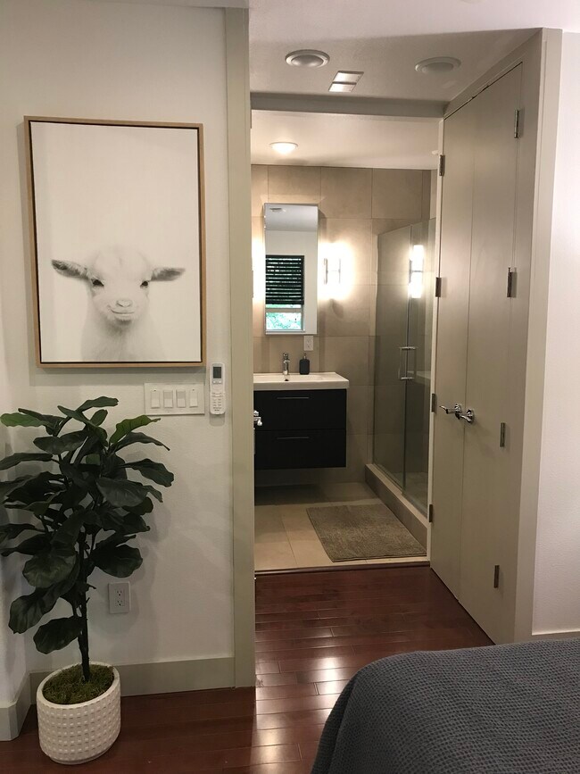 Photo - 613 SW Arboretum Cir Unit B