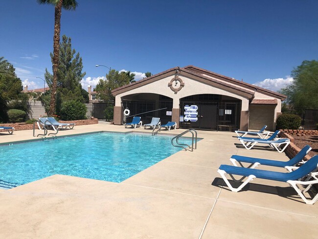 Photo - Great Two Bedroom Townhouse with a 1 car garage near Silverado Ranch area