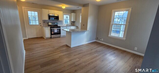 Photo - 126 Tremont St Unit B