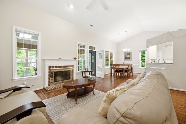 Photo - 1634 Brightfield Pl