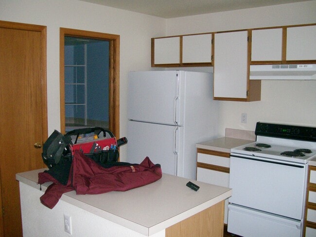 Photo - 2900 Ross Dr