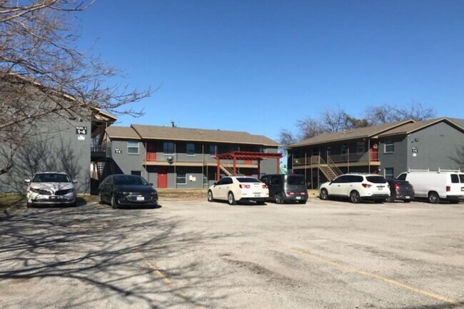 Mesa Park Apartments - Mesa Park Apartments