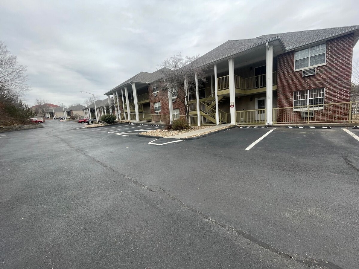 Club (D-04) - Club (D-04) Unit Club D-4M