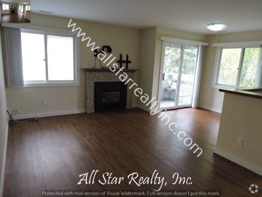 Building Photo - 4230 Folker St Rental