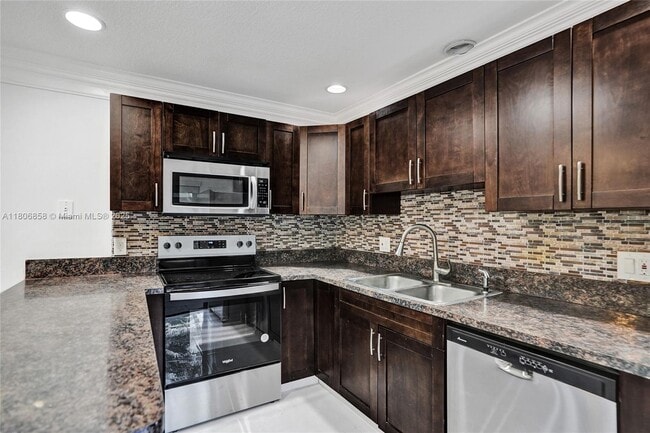 Photo - 7947 Tam Oshanter Blvd