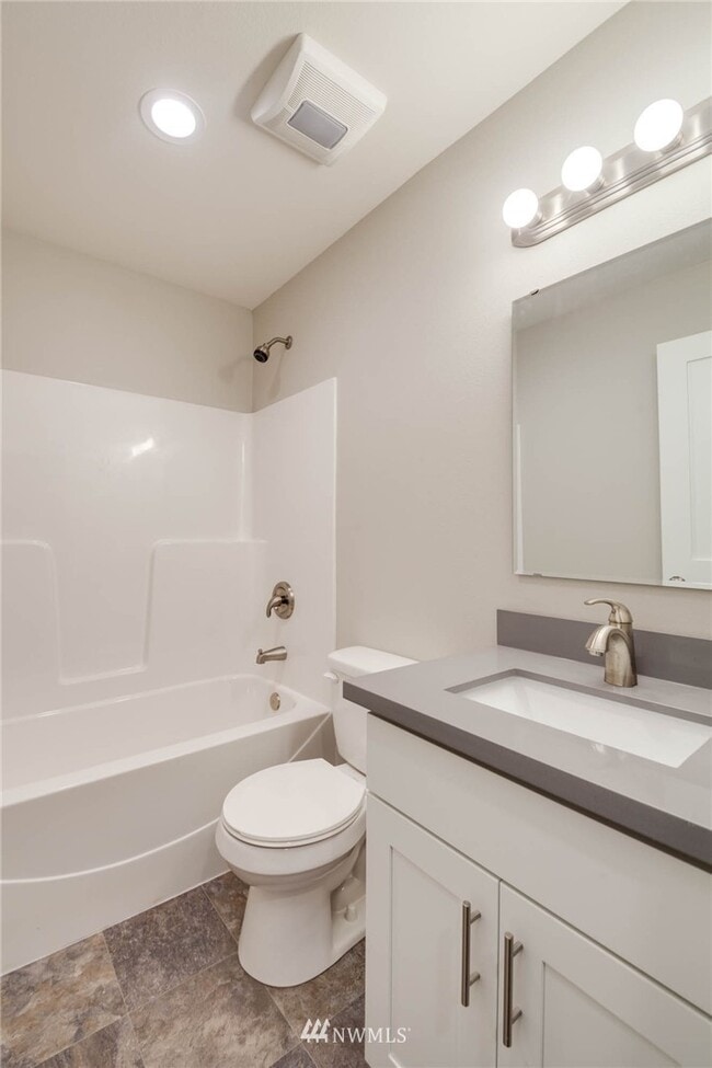 Photo - 311 Taylor Ave NW