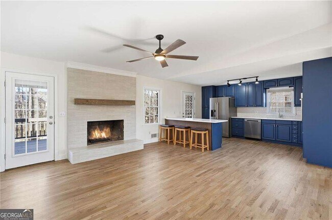 Photo - 2810 Shaw Rd