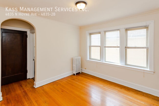 Building Photo - 4835 N Hoyne Ave Unit 4835-2B