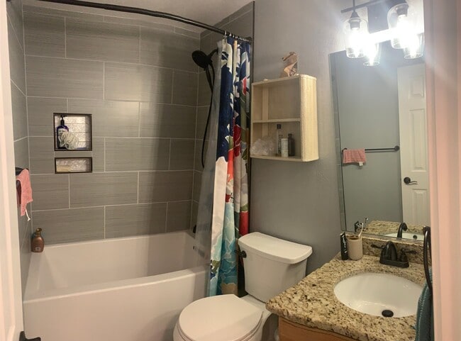 Photo - 11584 Oswego St