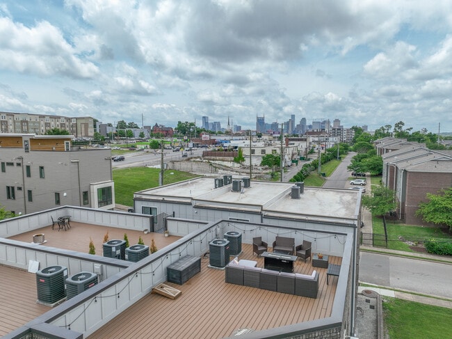 Photo - 106 N 8th St