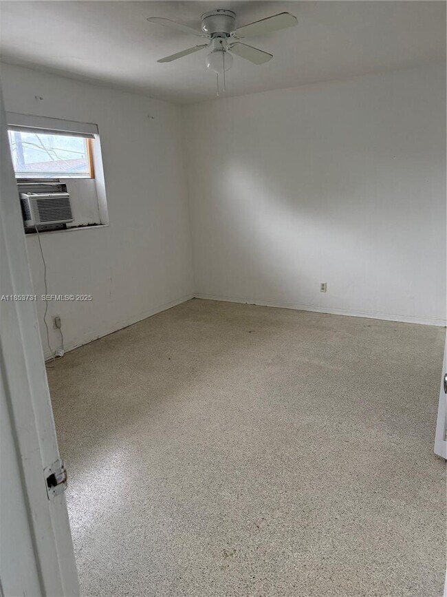 Photo - 519 SW 27th Ave Unidad 207