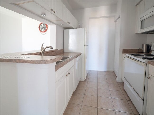 Photo - 17100 N Bay Rd Unit 1717