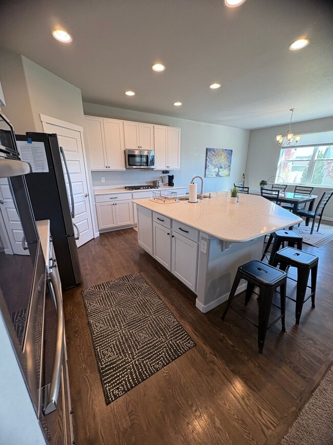 Photo - 2302 Tabor St