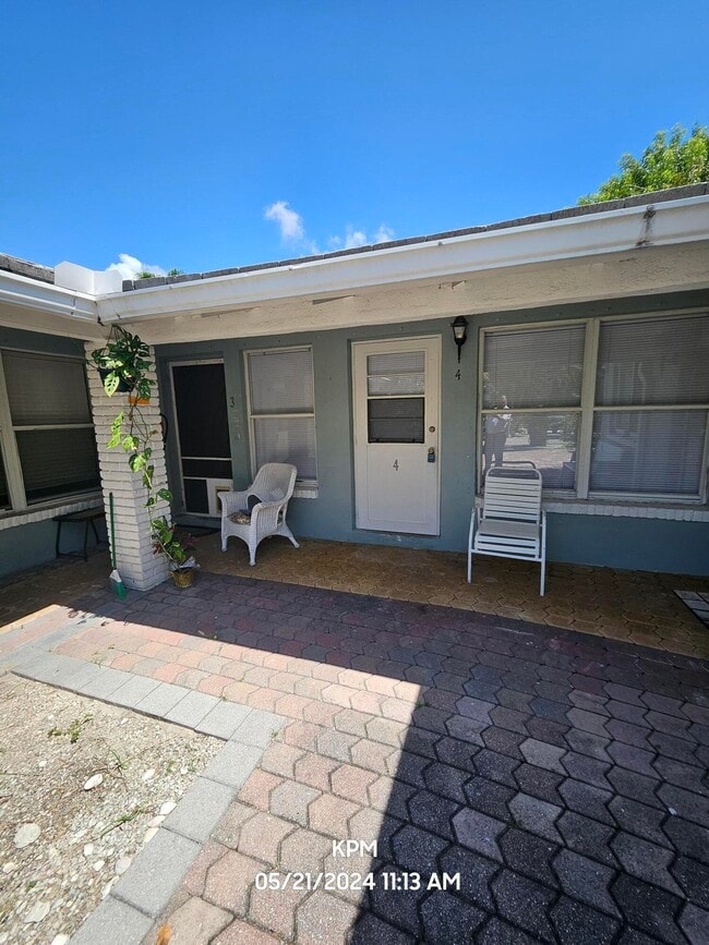 Photo - 115 Bravado Ln Unit 4