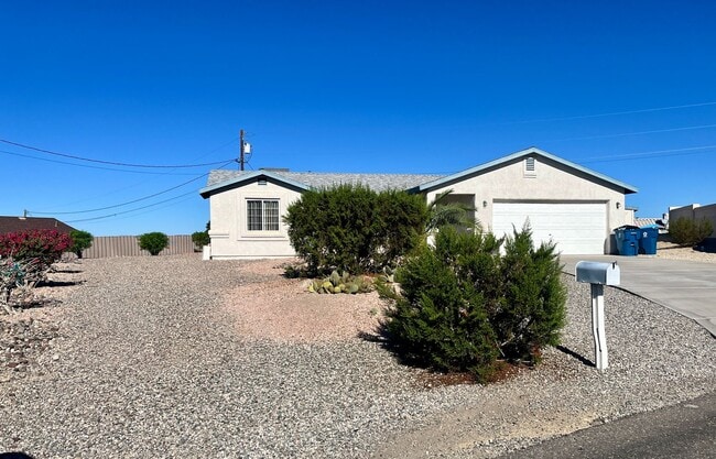 Building Photo - Unfurnished Long Term House