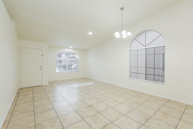 Photo - 2904 W Sunland Ave