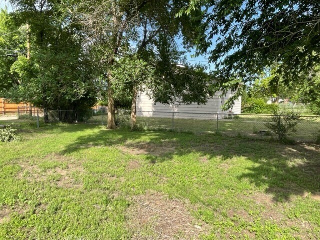 523 E 3rd St Unidad 523 E 3rd Street
