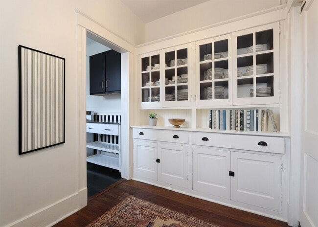 Photo - 1720 Harbert Ave