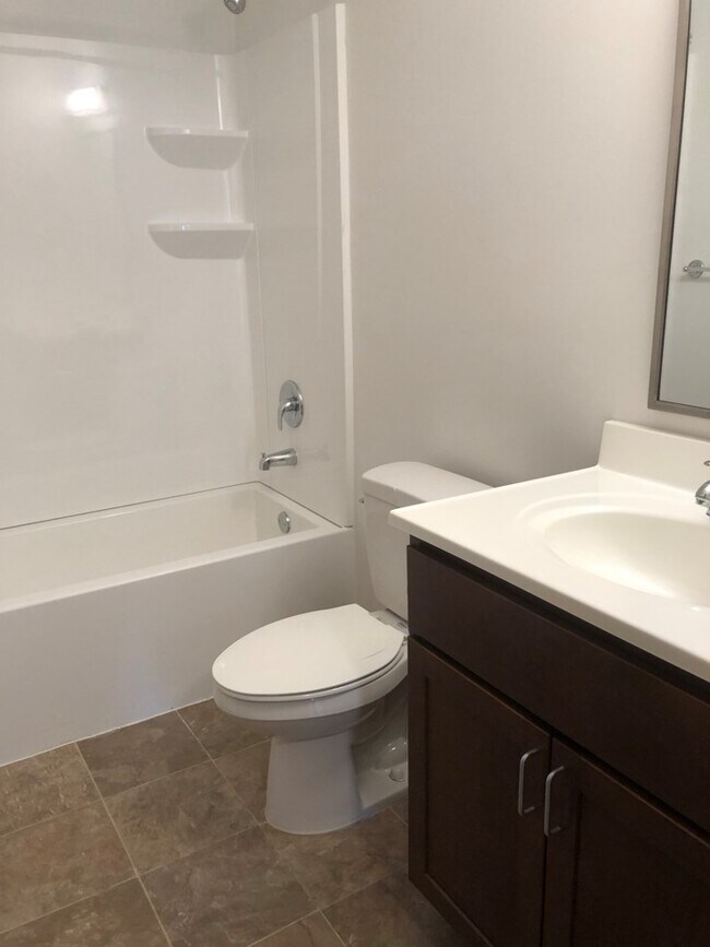 Photo - Cavelier Court Apartments