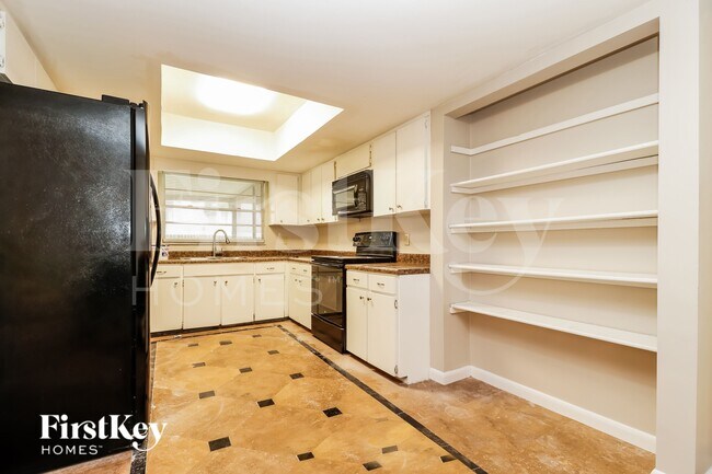 Photo - 3816 Fieldflower Ct