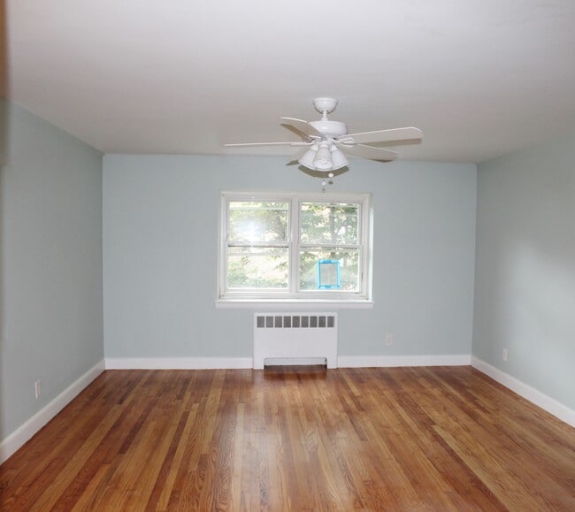 Photo - 5 Alton Ct Unit 3