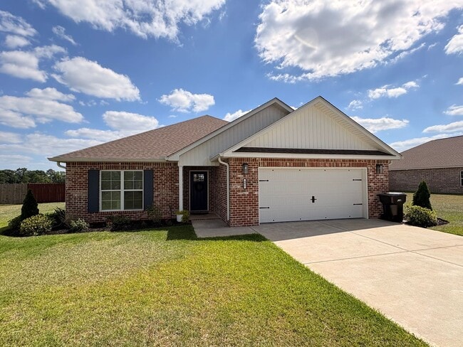 Building Photo - Available June!