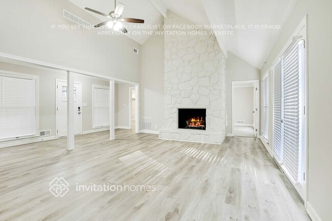 Photo - 3800 Sherbrook Ct SW