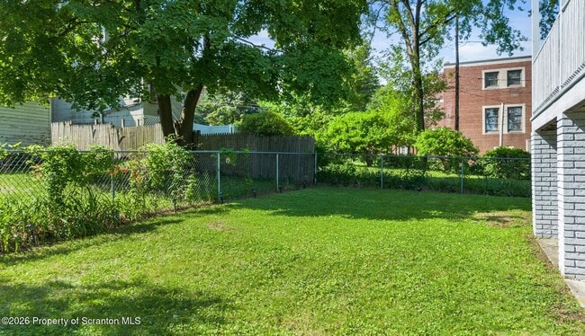 Photo - 2402 Dimmick Ave