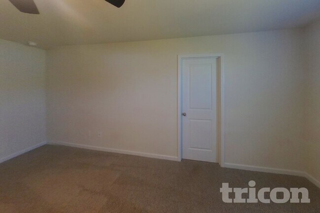 Photo - 118 Avondale Blvd SE