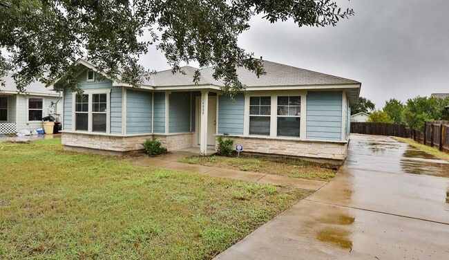 Building Photo - 14009 Briarcreek Loop