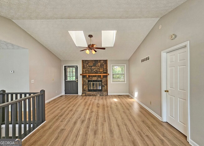 Photo - 5530 Deerfield Pl