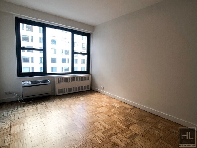 Photo - Fourth Avenue Unit 10J