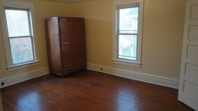 Bedroom - 429 Pennsylvania Ave Unit 1