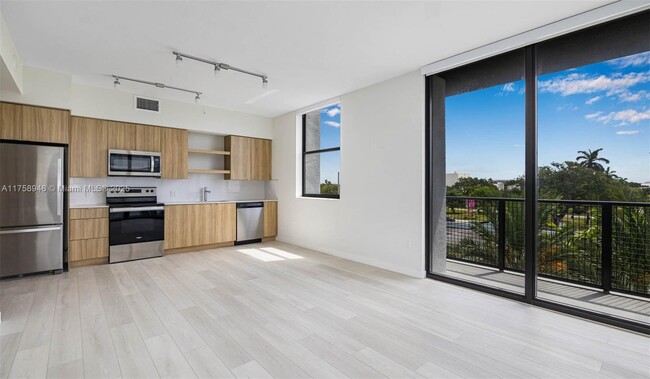 Photo - 555 NE 8th St Apartment Unit 0611